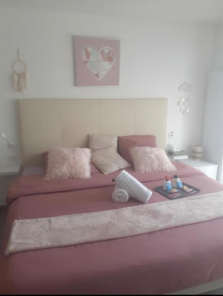 Love Room Seduction Tremblay-en-France Exterior foto